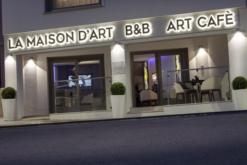 La Maison D'Art Santa Teresa Gallura Eksteriør billede